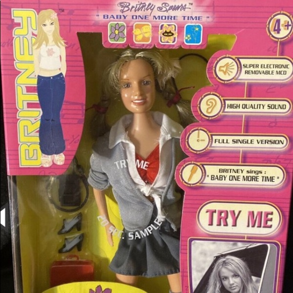 Brittany spears singing Barbie